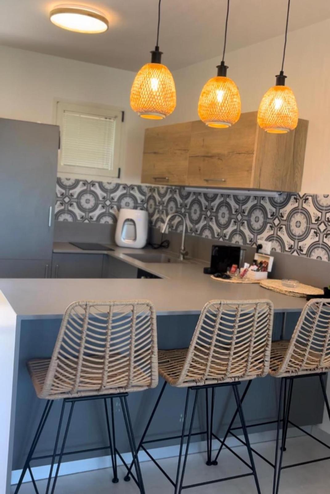 Liz Suite Caesarea Exterior photo