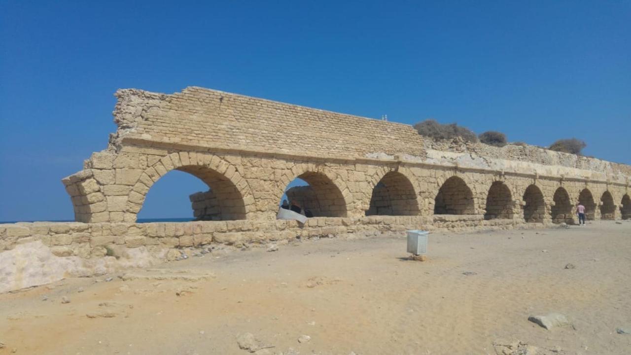 Liz Suite Caesarea Exterior photo