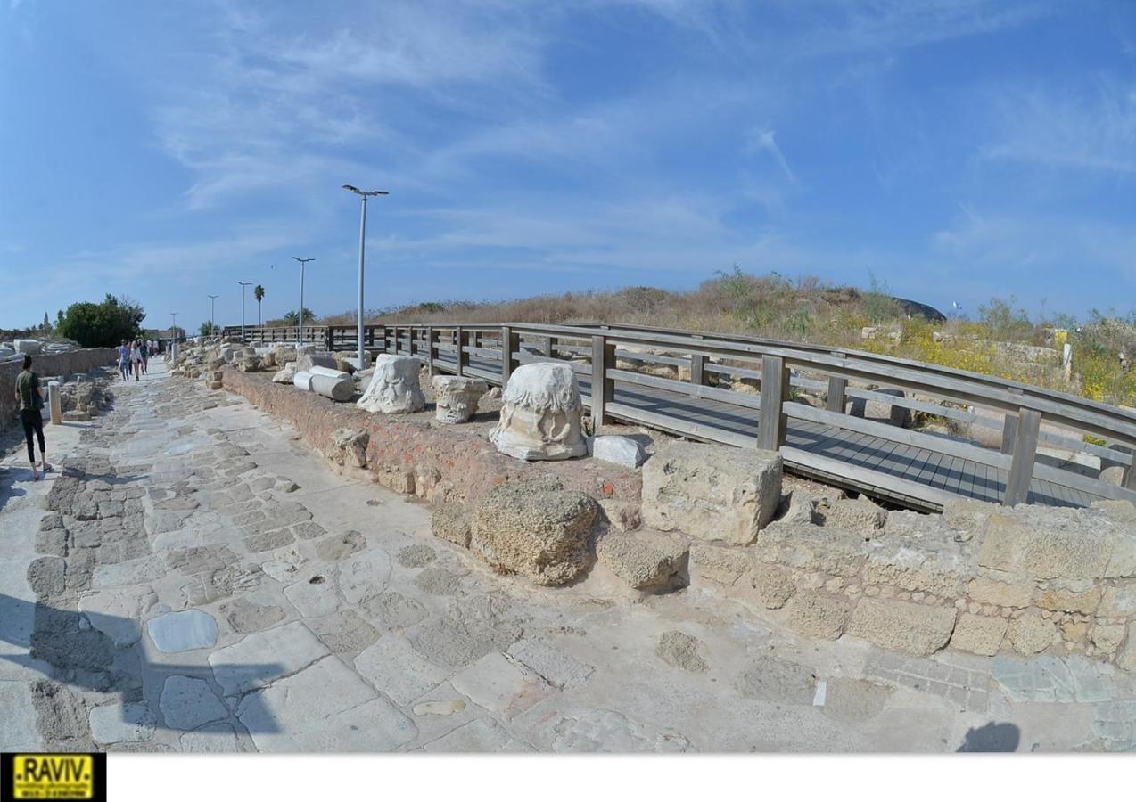 Liz Suite Caesarea Exterior photo