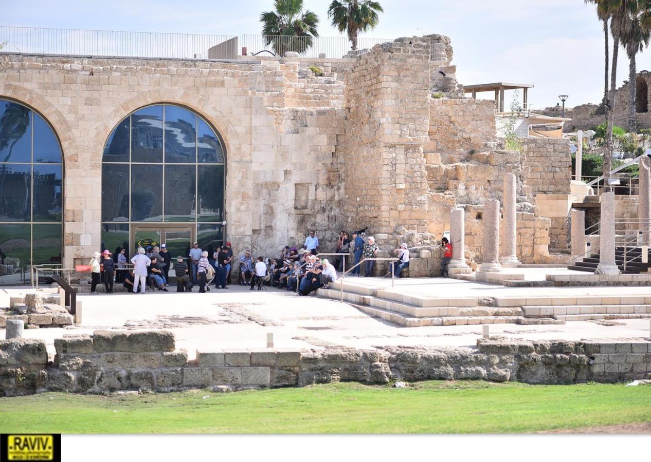 Liz Suite Caesarea Exterior photo